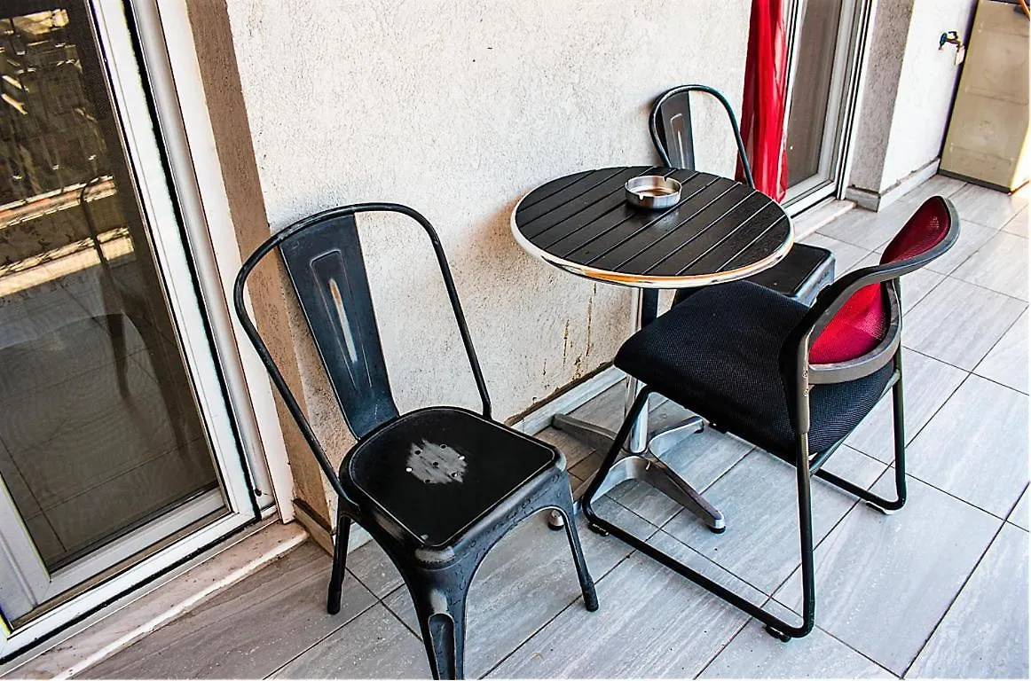 Daire Bit Pazar Luxury Suites With Balcony Selanik Yunanistan